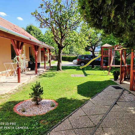 Apartman Aniko Vendeghaz Harkany Luaran gambar