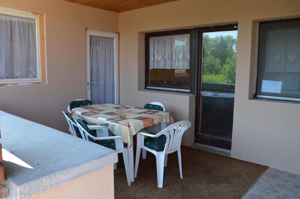 Apartman Aniko Vendeghaz Harkany Luaran gambar